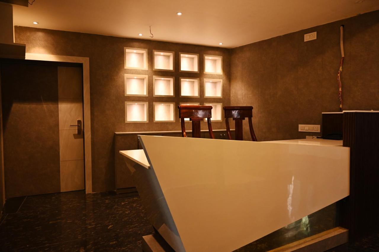Hotel Narendra Plaza Balasore Экстерьер фото