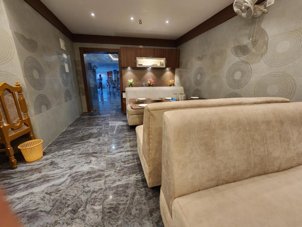Hotel Narendra Plaza Balasore Экстерьер фото