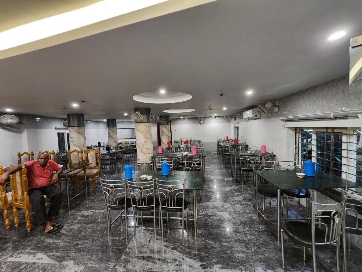 Hotel Narendra Plaza Balasore Экстерьер фото