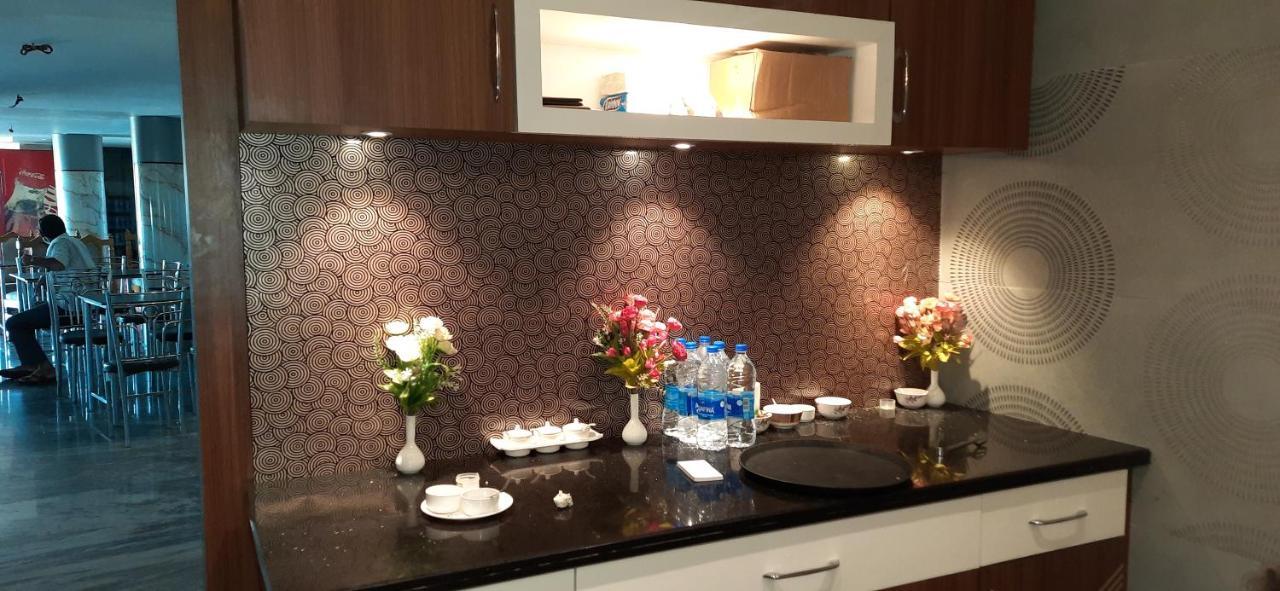 Hotel Narendra Plaza Balasore Экстерьер фото